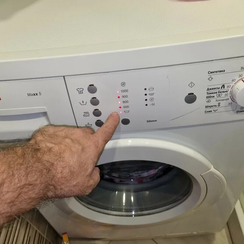 Bosch maxx 6. Стиральная машина bosch logixx 7 sensitive. Машина bosch classixx 5 программы стирки. Бош logixx 7 sensitive. Bosch classixx 5 режимы.