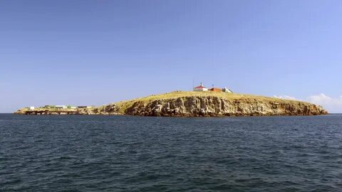 Остров белое черное море