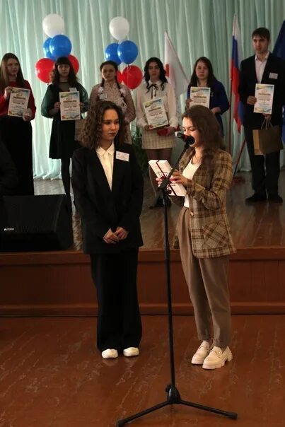 Конкурс самарской 2025. Ученик года 2025 логотип. ученик года 2025 челябинская область. конкурс ученик года 2025 логотип. ученик года 2025.