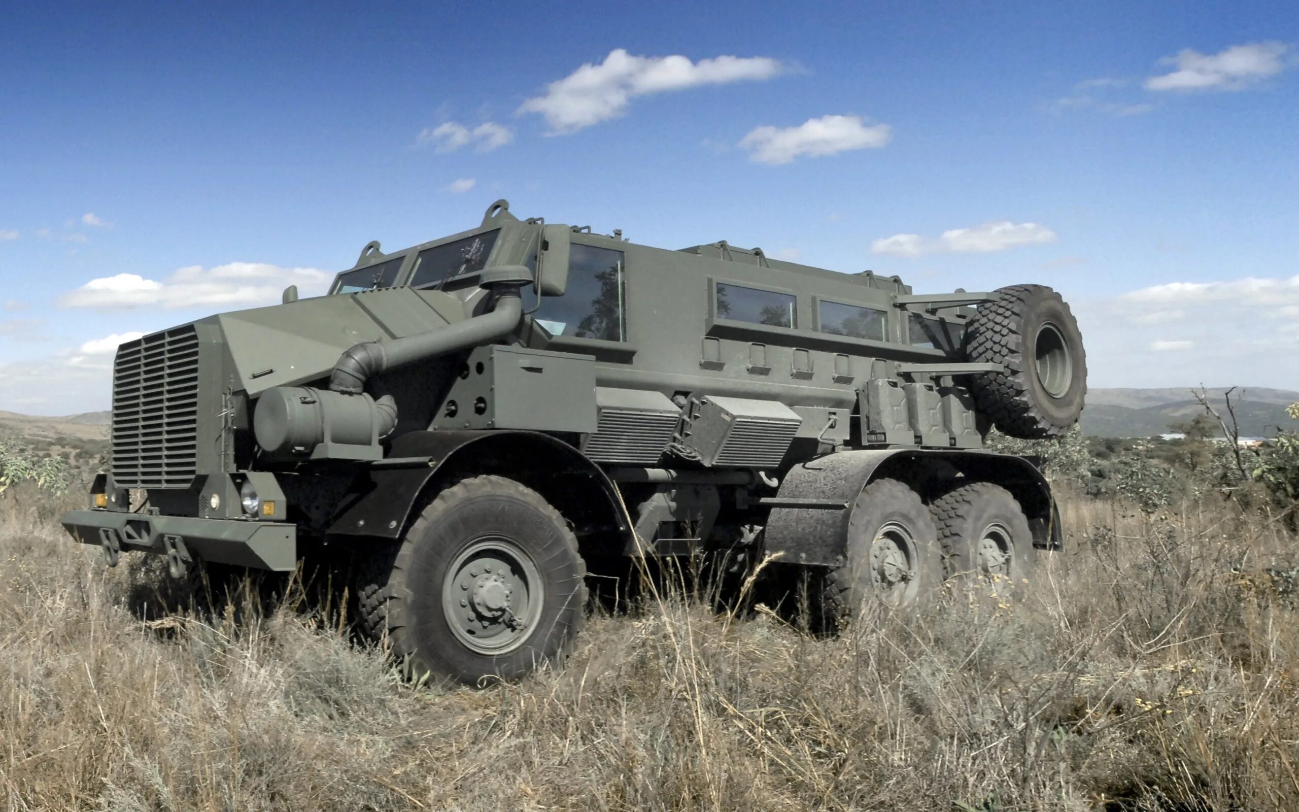 Штурмовая урал. Casspir mk6 броневик. Урал 4320 бронированный. Урал Casspir MK 6.