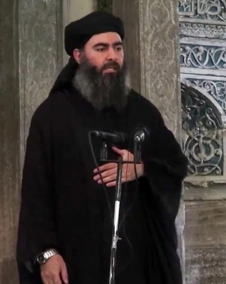 Игил абу бакр аль багдади. Абу хасан аль мухаджир. Абу бакр аль-багдади. Лидер игил абу бакр аль-багдади. Игил абу.