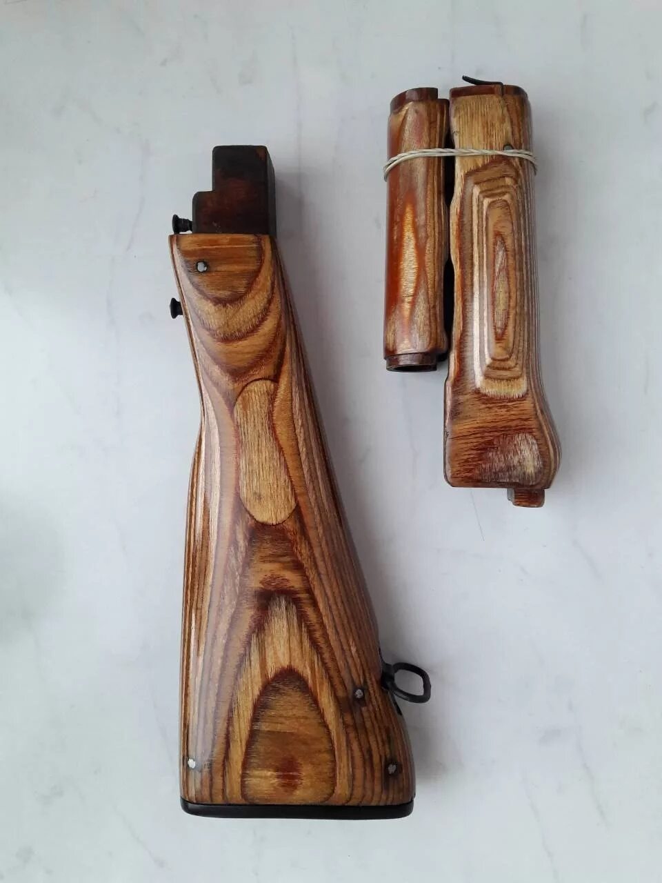 Кольцо фиксации цевья акм. М16 с деревянным цевьем. Цевье на акм. Деревянное цевье на акм. Цевье ак 74 дерево.