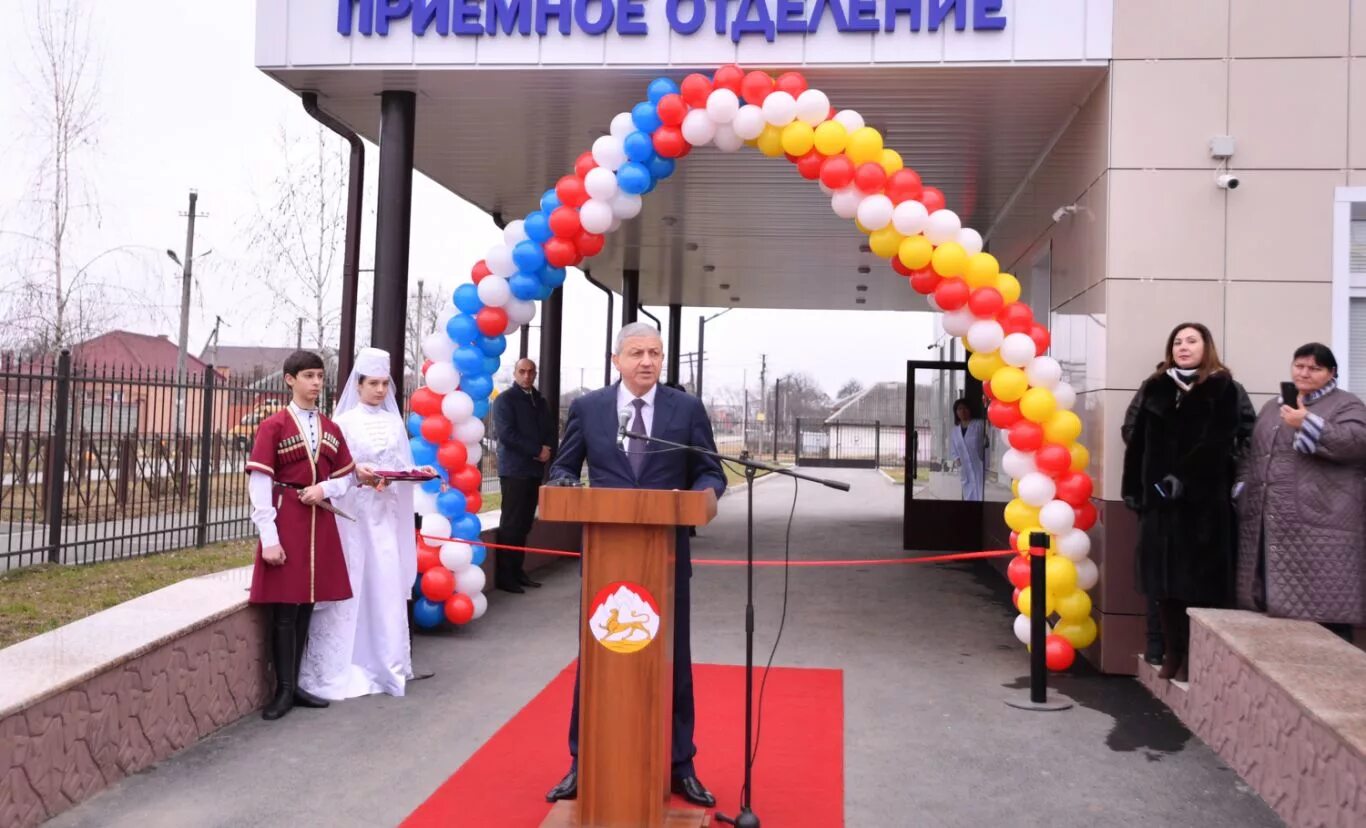 Центр ардона. Ардонская центральная районная больница. северная осетия больница ардона. ардон поликлиника. торжественное открытие отделения.