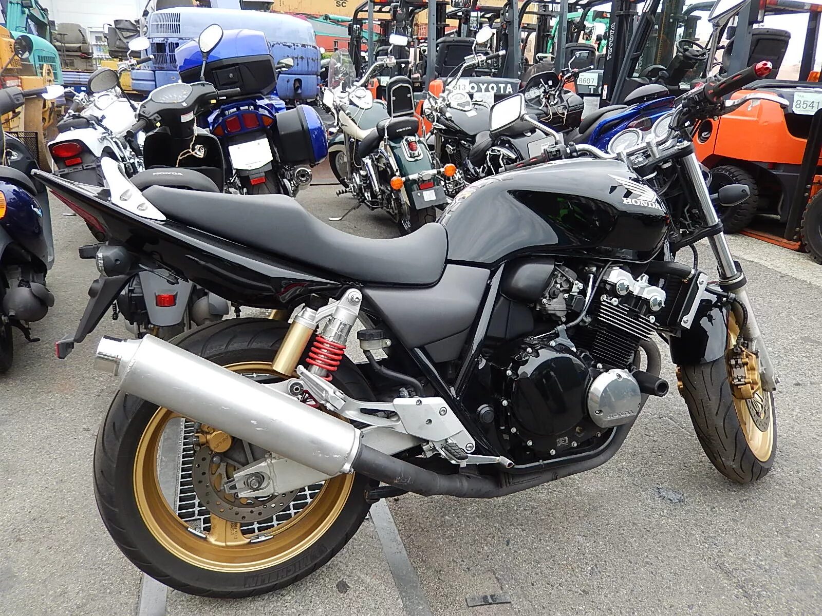 Хонда сб 400 sf vtec 3. Honda cb 400 vtec. Honda cb 400. Honda cb400sf revo. Honda cb 400 vtec 3.