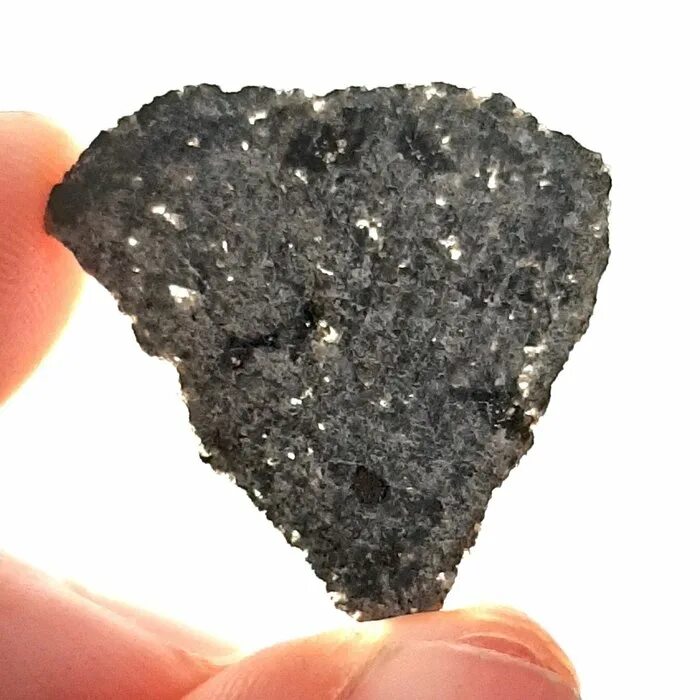 Магнитящиеся металлы. Метеоритный карбонадо. Вольфрам самородок. Никель магнитится или нет. Nwa 8159.