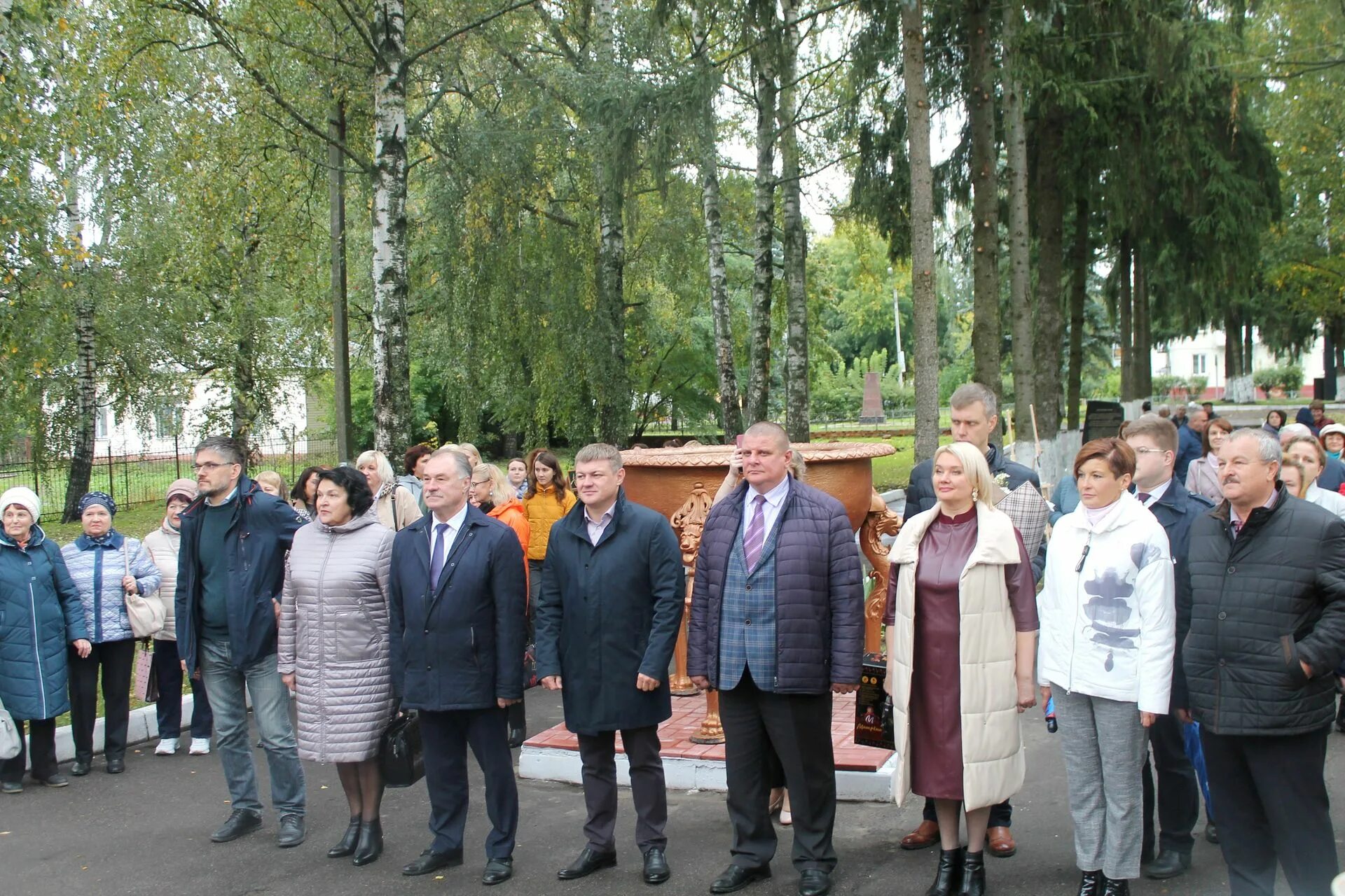 Брянские новости сегодня карачев. Карачев Брянская область. Карачев Брянск. Библиотека Брянская область Карачева. Мглин Брянская область.