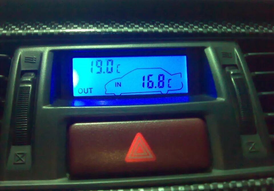 Бортовой компьютер на митсубиси лансер 9 mitsubishi lancer. Галант 9 бортовой компьютер. Бортовой компьютер лансер 9. Бортовой компьютер лансер 9 2. Бортовой компьютер лансер 9 1.