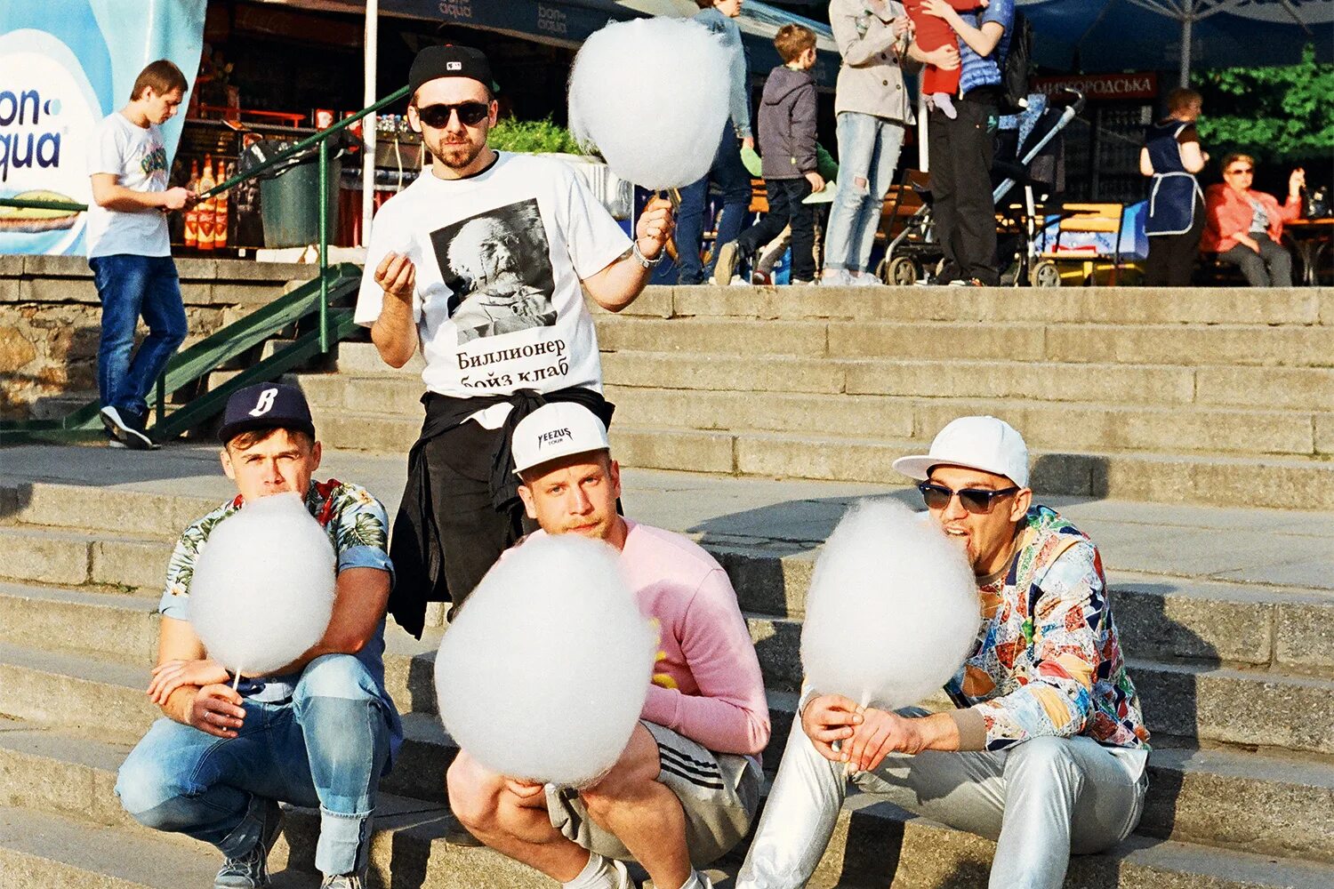 Эй диск-жокей сделай. Комиссар эй диск-жокей. Песня эй диджакей сделай. Песня эй диджакей сделай. Dj кристина балаян.