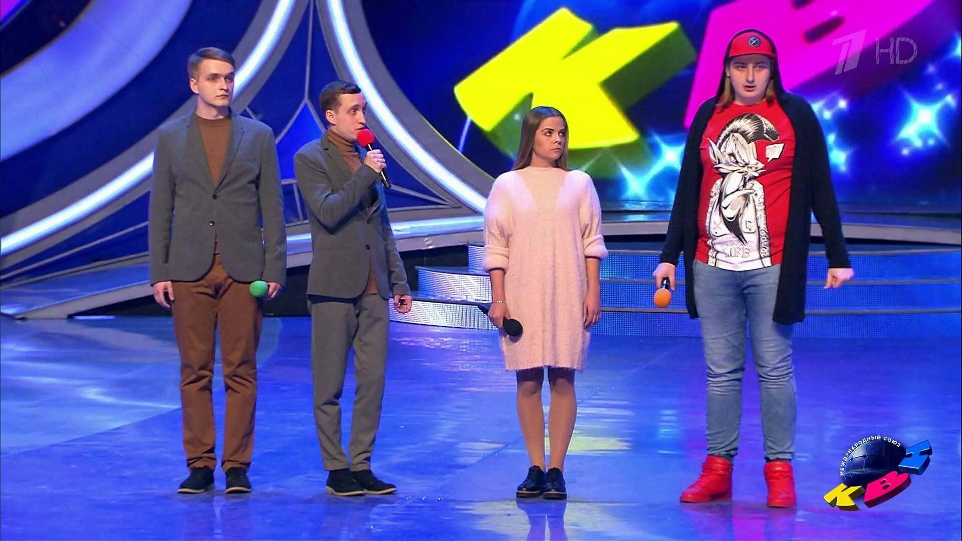 квн так-то алина луну. квн красноярск иван. красноярская команда квн сфу. команда квн так то алина. квн так-то алина луну.