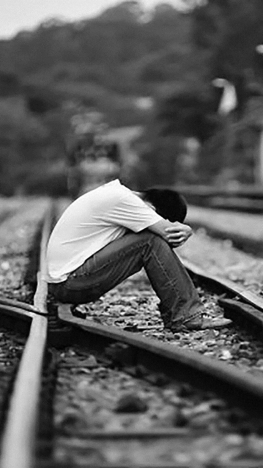 Sad and lonely. Ayriliq. qemgin. sad. qemli.