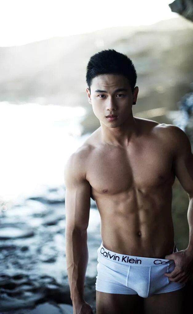 Красивые корейские парни голые. Ким су хен торс. Горячие китайские парни. Рэйн. Полуголые азиаты.