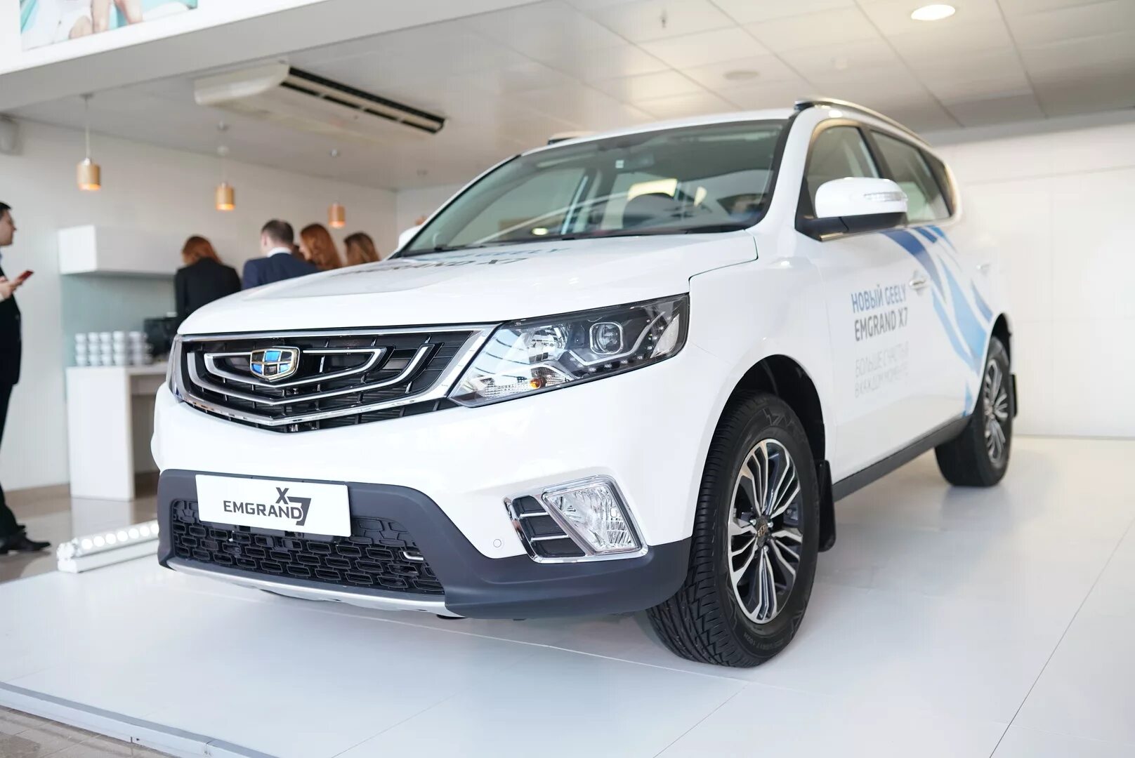 Жили монжаро купить. Джили Эмгранд 7 кроссовер. Кроссовер Geely Emgrand x7. Geely x7 2022. Эмгранд х7 2021.