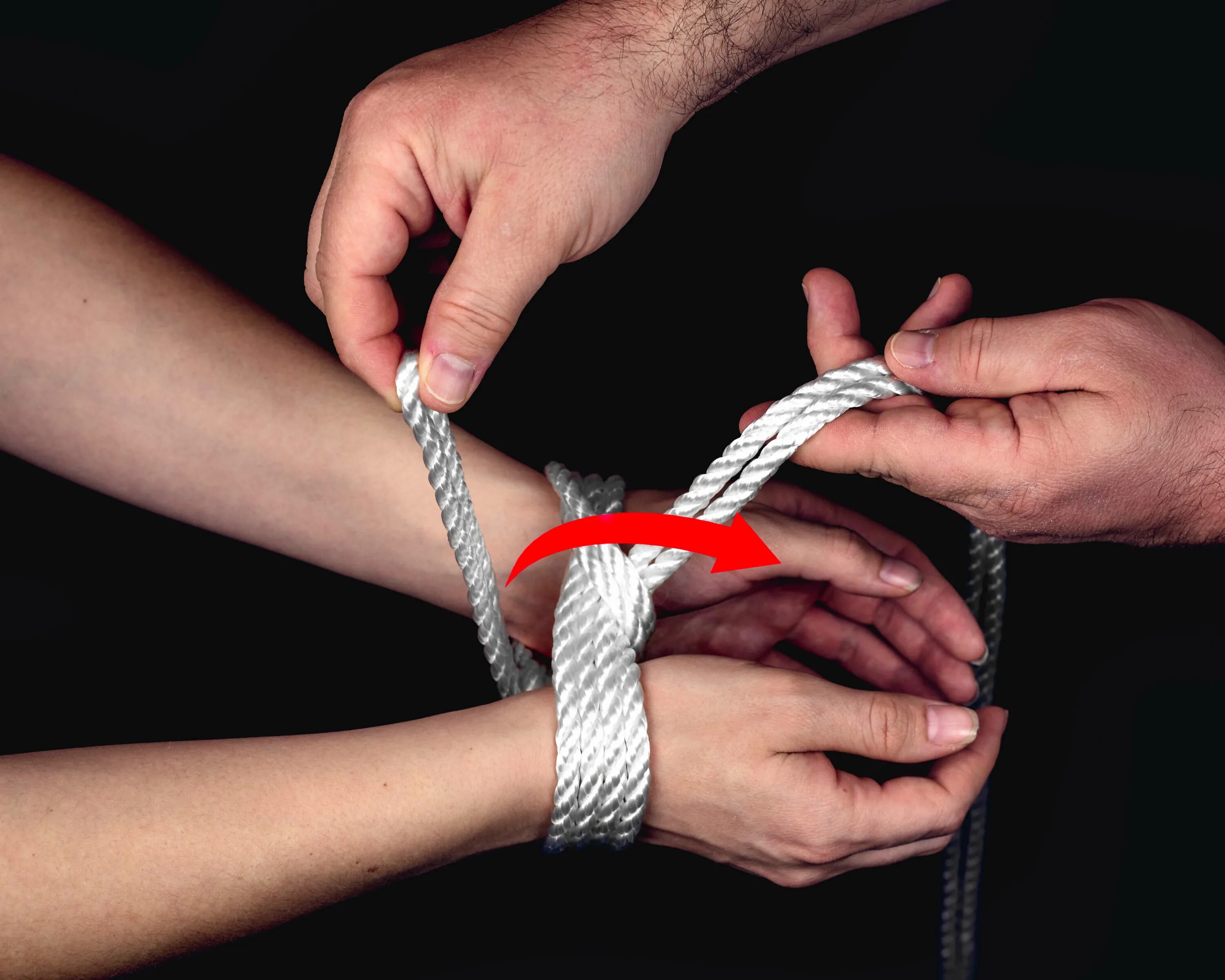 Tied Wrists. Double column Tie. Big Rope. How to Tie the Wrists up. Как завязывать шибари