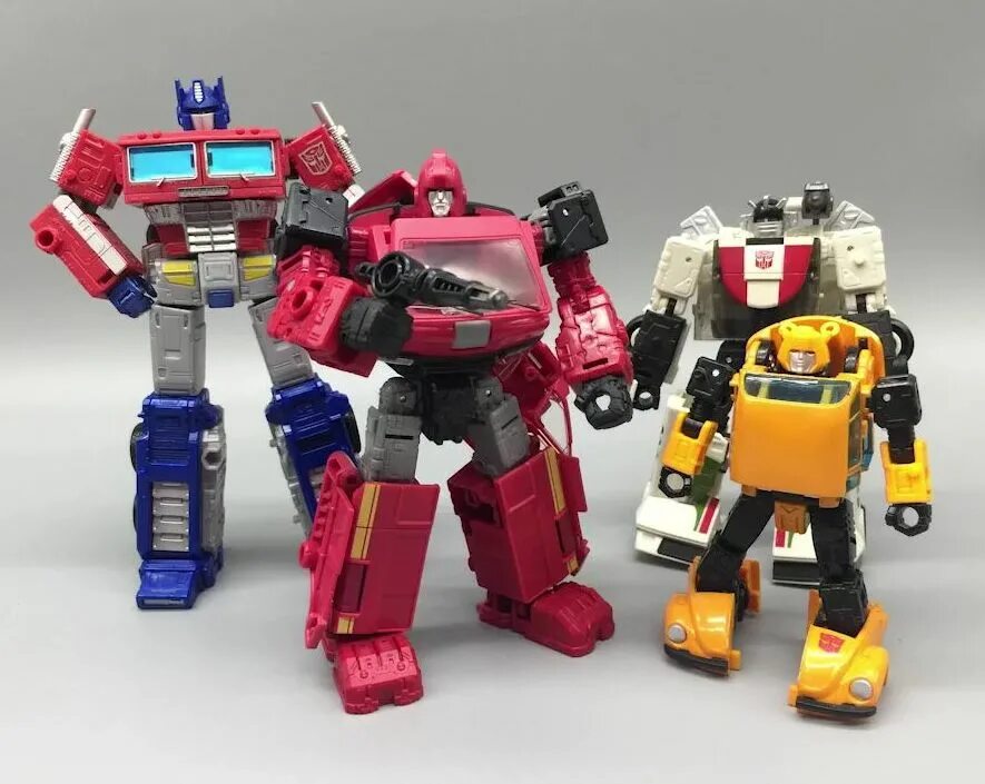 Код трансформер. Айронхайд трансформер хасбро. transformers hasbro айронхайд. transformers g1 ironhide. айронхайд трансформер g1.