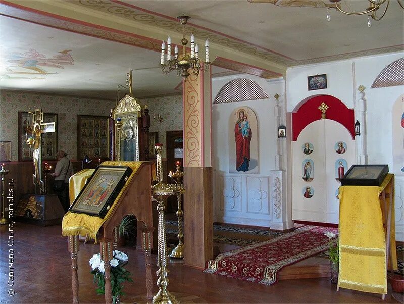 Храм симеона и анны в черемушках. Храм симеона в черемушках. Храм симеона анны в черемушках храм. Храм симеона в черемушках. Храм иокама и анны в москве.