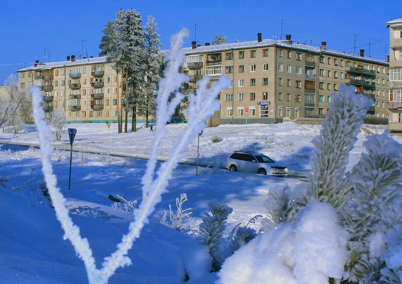 Сайт саянск иркутской. Город Саянск Иркутская область. Микрорайон Таёжный Саянск. Саянск достопримечательности. Зимний Саянск Иркутской области.