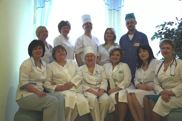 Мичуринск тамбовская область родильный дом. Роддом 1 рязань. Роддом 2 красноярск. 2 роддом персонал. Кыштым родильное отделение.