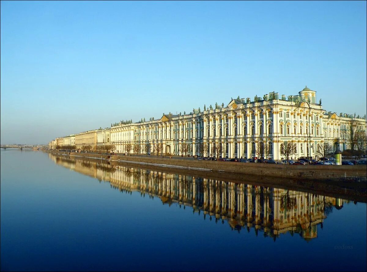 Зимний дворец Санкт-Петербург Растрелли. Зимний дворец Санкт-Петербург Архитектор Растрелли. Эрмитаж Растрелли. Зимний дворец Санкт-Петербург с Невы.