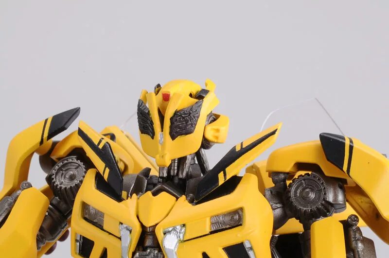 Бамблби 2. Transformers united takara tomy bumblebee. видео как заказать игрушку бамблби.