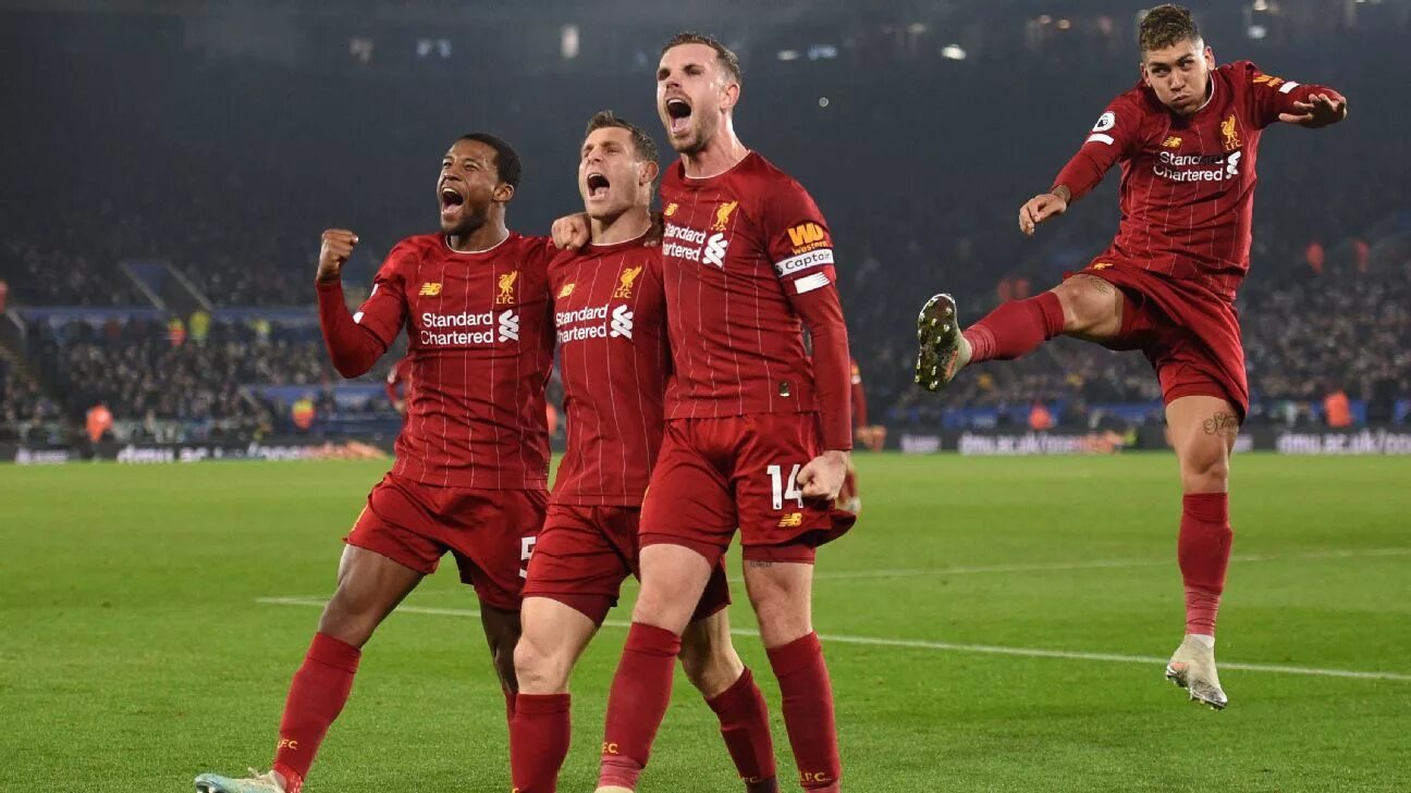 Фк ливерпуль 2021. Ливерпуль 24. Арсенал ливерпуль. Ливерпуль брентфорд. Лучшие защитники в футболе.