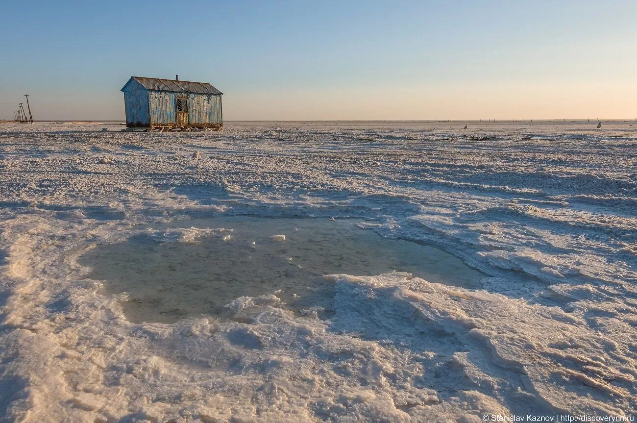 Озеро баскунчак санаторий. Озеро Баскунчак. Баскунчак соленое озеро. Астрахань соленое озеро Баскунчак. Солёное озеро в Астраханской области.