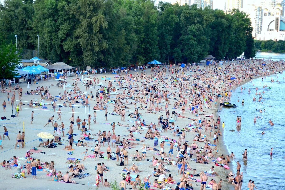 Киев уровень моря. Киев гидропарк пляж. гидропарк киев фото. киев гидропарк пляж молодежный. киев пляжи на днепре.
