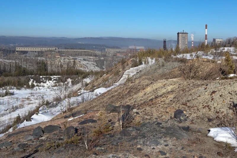 Гора высокая Нижний Тагил. Вересовая гора ь Нижний Тагил. Уральские горы Нижний Тагил. Карьер Зайгора. Сайт горного нижний тагил