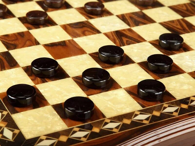 Maximus шашки. Шашки. Нарды. Шахматы 01450 (Десятое королевство). 9818 Шашки шахматы нарды.