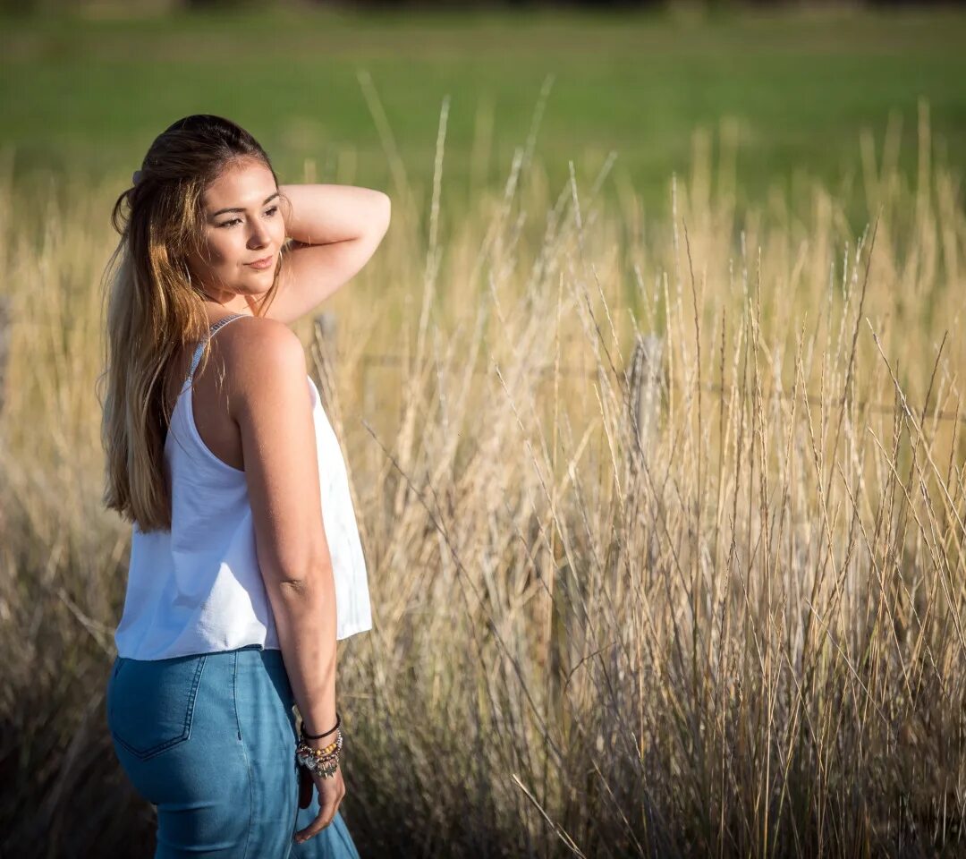 Ываыва. Красивая девушка лето. Коли девушка. Девушки летом. Сьюзан коффи.