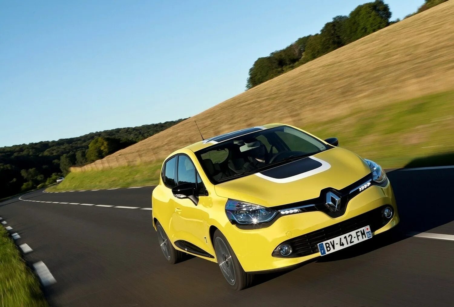 Renault. Renault Clio 2013. Renault Clio 4 поколение. Renault Clio 4 Automatic. Renault Clio 5 поколения.