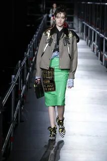 Бренд miu miu одежда