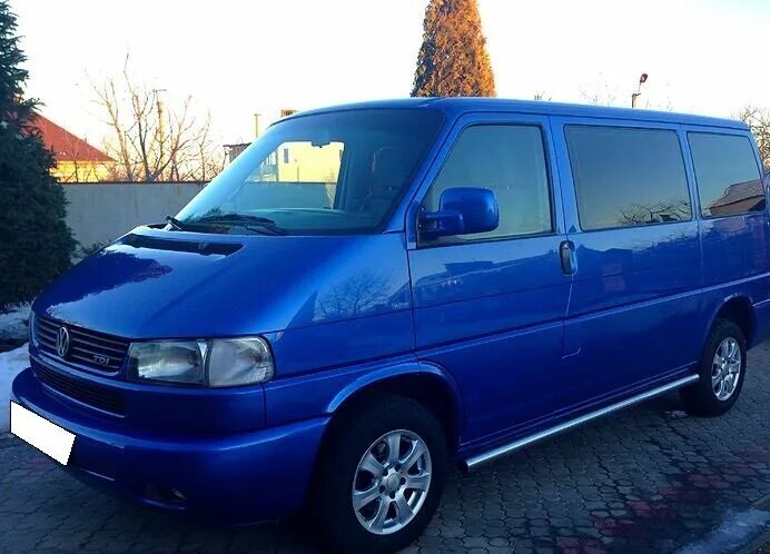 2 1. Фольксваген транспортёр т4 пассажирский. Фольксваген, каравелла т - 4 т - 4. T 4. Фольксваген транспортёр т4 зеленый.