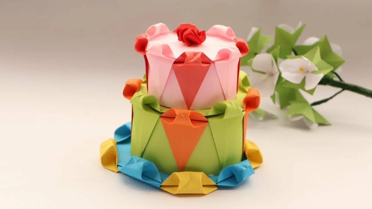Оригами на день рождения. Оригами подарок на др. Подарок из оригами на день рождения. Оригами подарок на день рождения подруге.