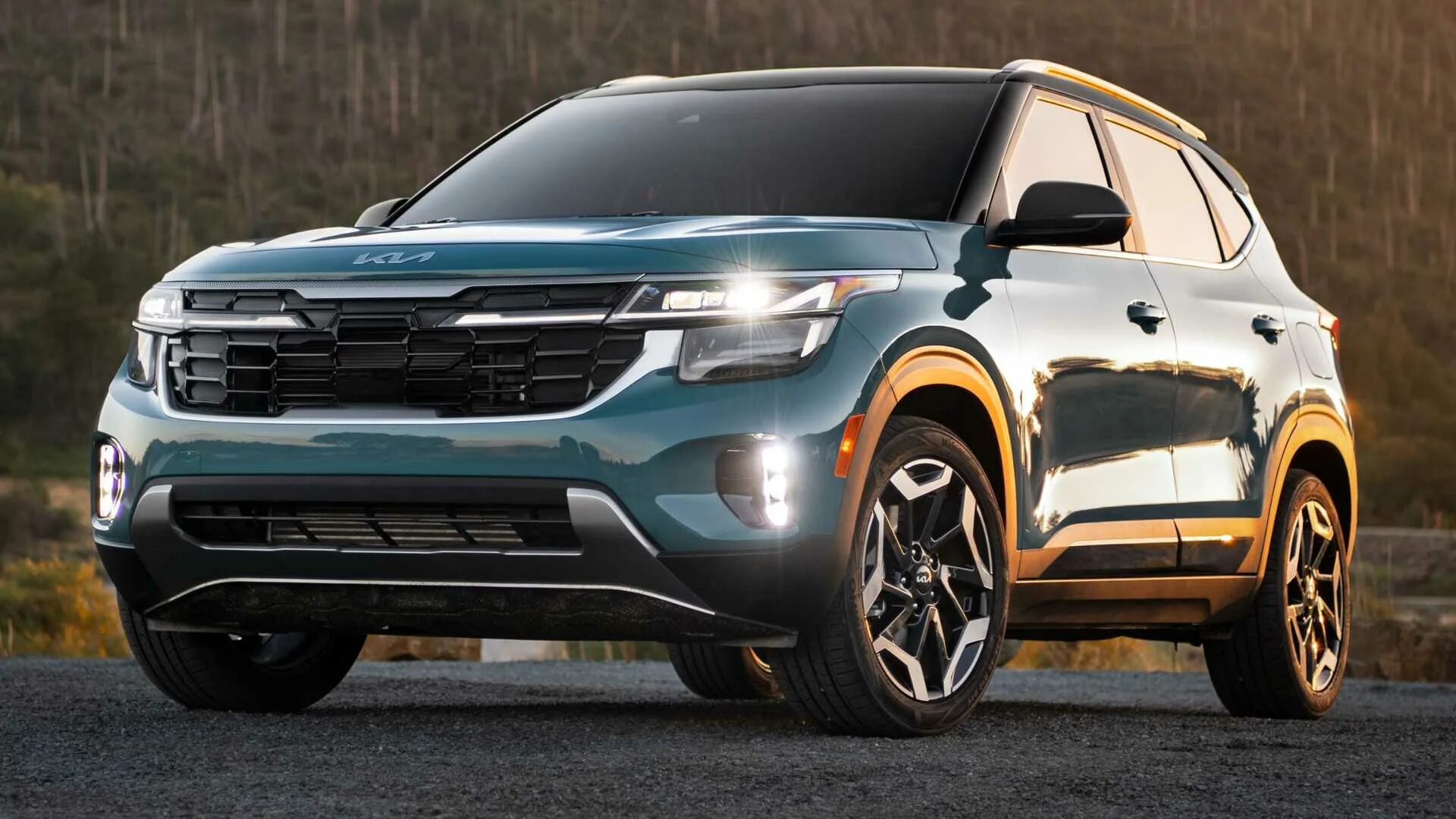 Киа сельос цена 2024 фото Новый Kia Seltos года остался лучшим семейным кроссовером, но есть пара нюансов