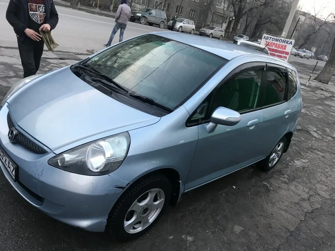 Honda fit 2010 2di. Лалафо кыргызстан авто хонда фит бишкек. Хонда фит 1 бишкек. Хонда фит киргизия. Honda fit 2010.