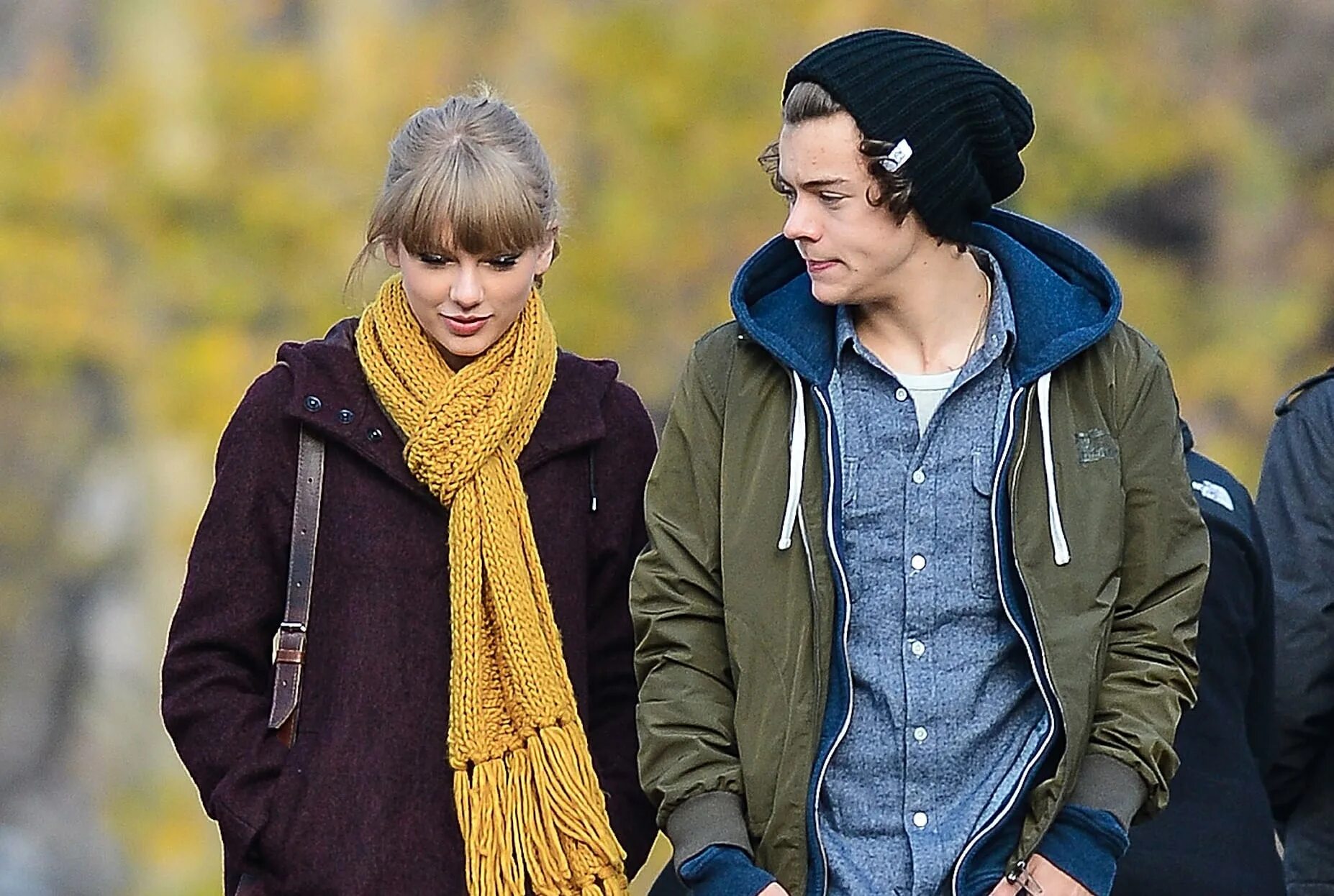 Тейлор свифт стайлс. Taylor Swift and Harry Styles. Style Taylor Swift and Harry Styles.