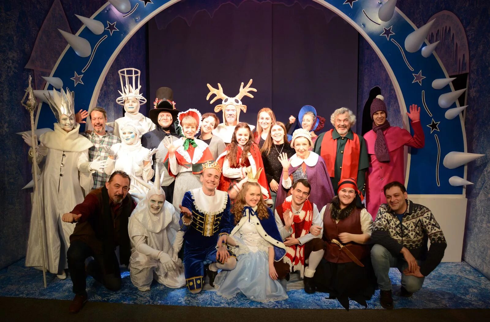 спектакль снежная королева 2023. дк крылья сибири спектакль снежная королева 2016. спектакль тайна снежной королевы 2023. снежная королева спектакль красногорск артисты. спектакль снежная королева тюз спб.