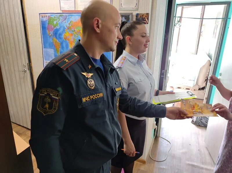 Омвд по г ноябрьску. Пдн омвд. пдн салехард. поощрение сотрудников пдн. фото мчс на работе.