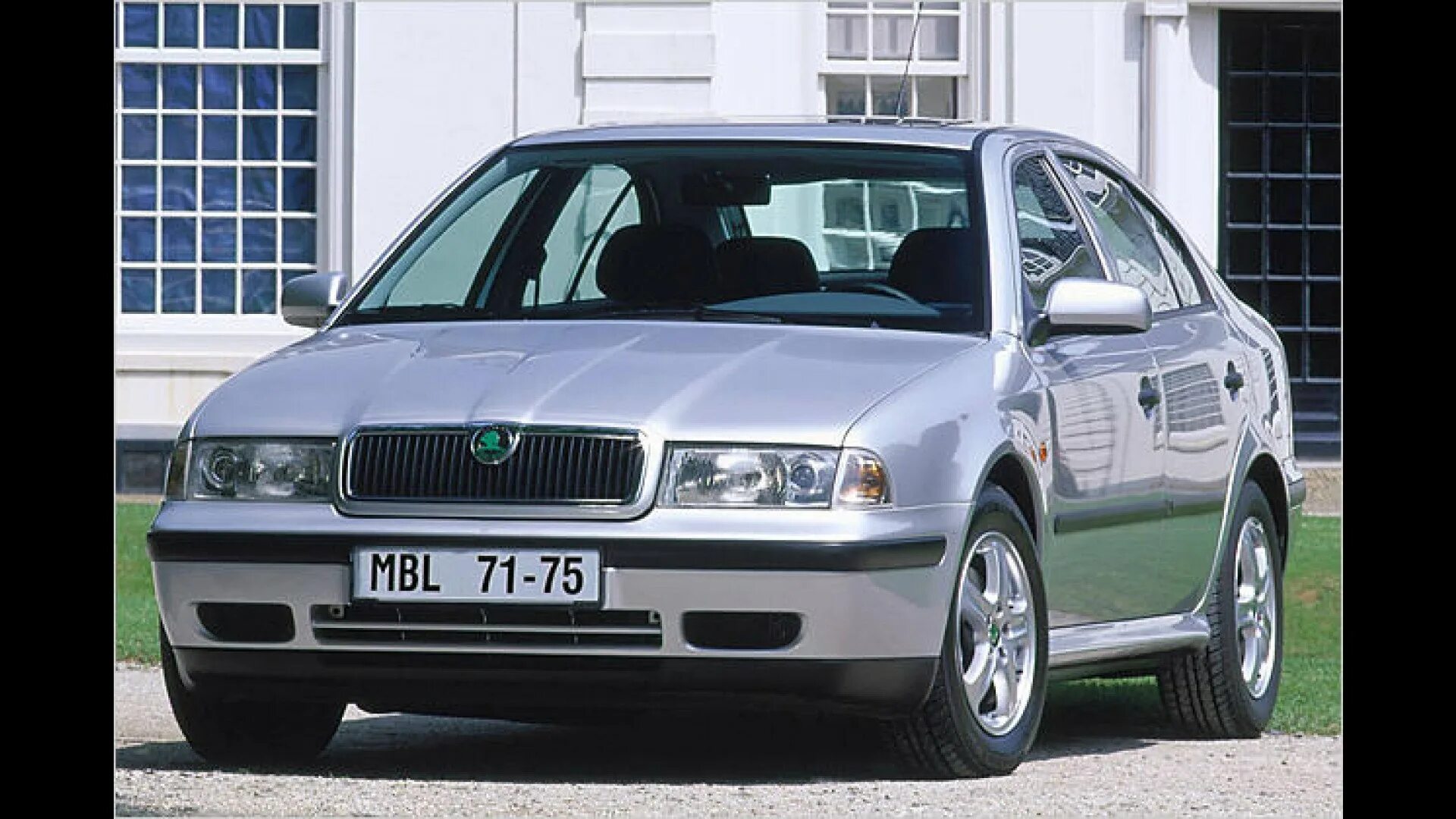 Шкода первого поколения. Skoda Octavia 1996. Skoda Octavia 1u2.