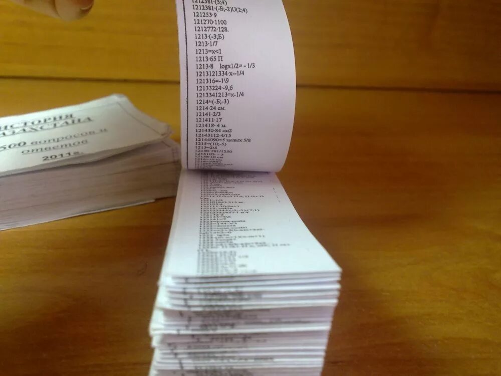 незаметные шпаргалки. шпаргалка книжка. как сделать шпаргалку. шпаргалки в виде книжечки. шпоры на экзамен.