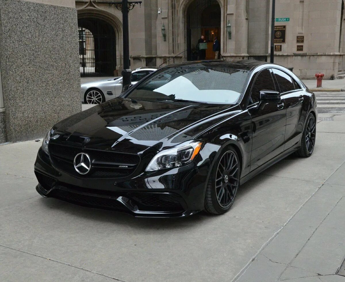 Черная 63. Mercedes Benz CLS 63 AMG Black. Мерседес CLS 63 AMG черный. Мерседес ЦЛС 63 АМГ черный. Mercedes CLS 63 AMG 2015 черный.