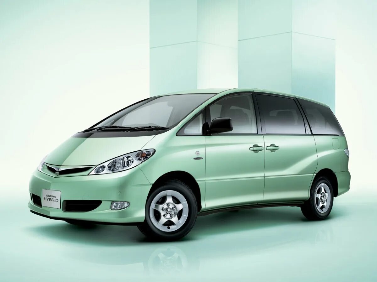 Тойота Эстима гибрид 2006. Toyota Estima Hybrid 2006. Estima машина Тойота гибрид. Минивэн Тойота Эстима 2006. Купить эстиму гибрид