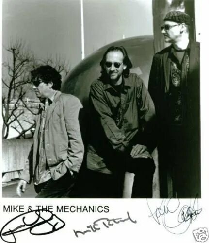 Mike mechanics another cup. Mike + the mechanics. группа mike + the mechanics. mike the mechanics silent running. mike + the mechanics - over my shoulder.