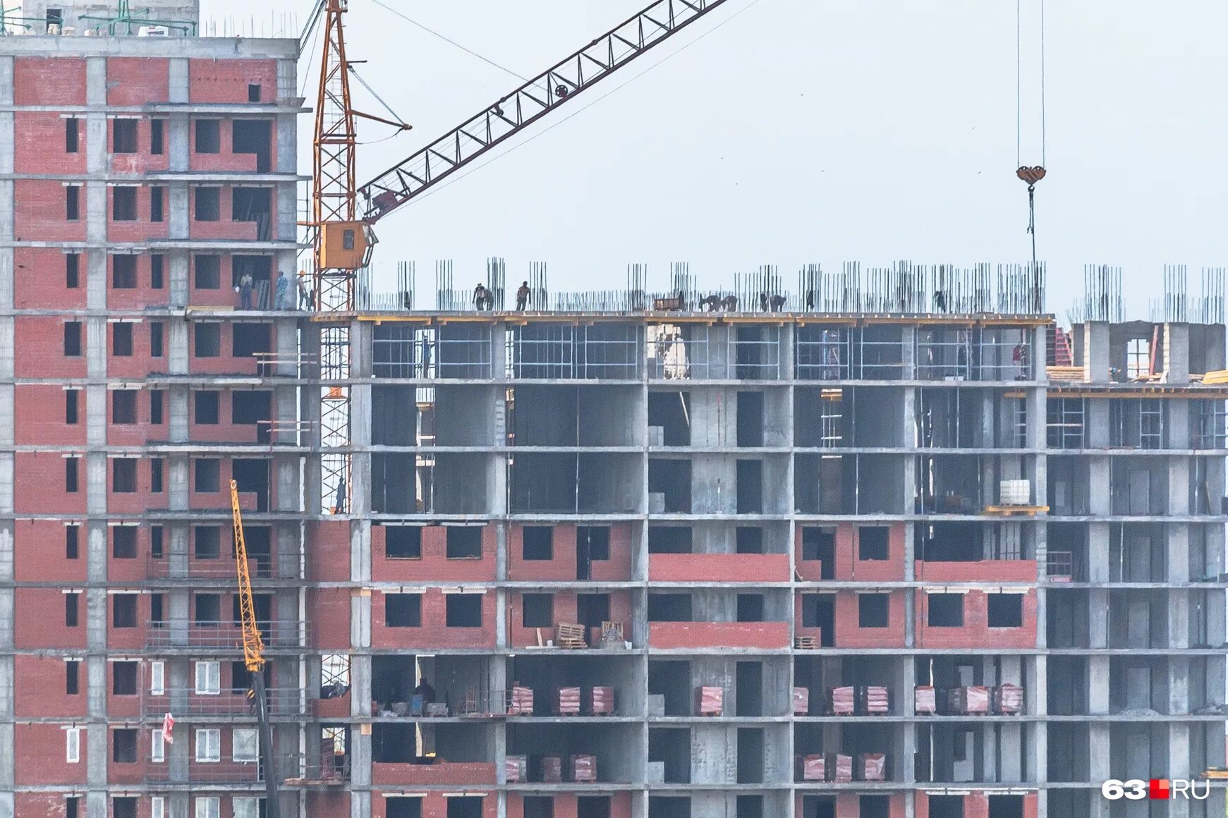 Строительство многоэтажного дома. Самара 2000 стройка. Жк «вилоновский». Садовая вилоновская самара недострой. Жк новая самара.