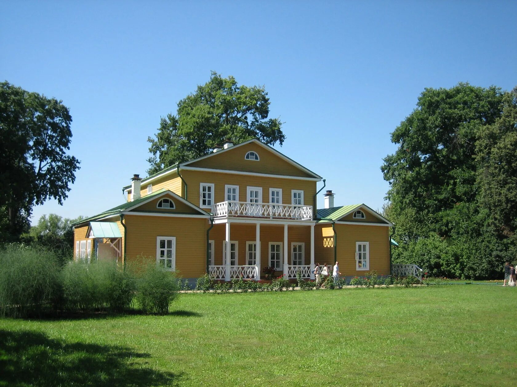 Музей усадьба лермонтова тарханы. Тарханы лермонтов усадьба. Усадьба тарханы. Тарханы музей заповедник лермонтова. Тарханы лермонтов усадьба.