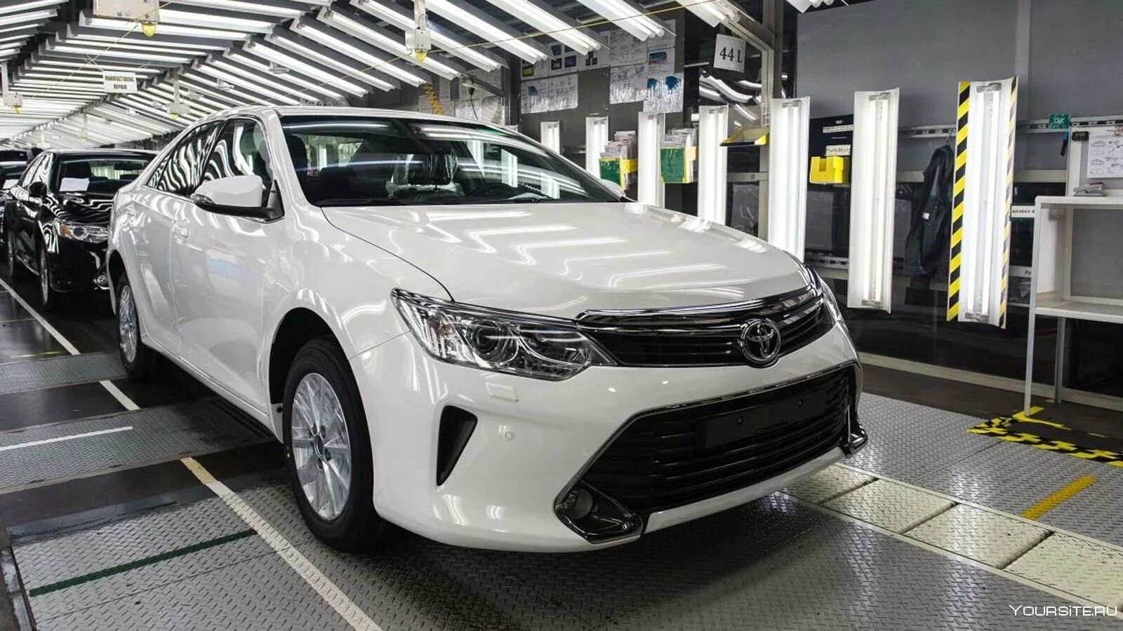 Toyota Camry zavod. Тойота Камри японского завода. Завод Тойота Камри в России. Тойота Камри 2 завод.