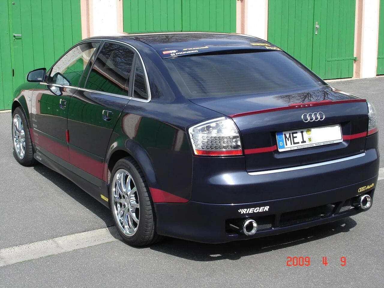 Ауди а4 2002. Audi a4 b6 зеленый Кэнди. Тюнингованные Ауди а4 б6. Обвес на Ауди а4 б6.