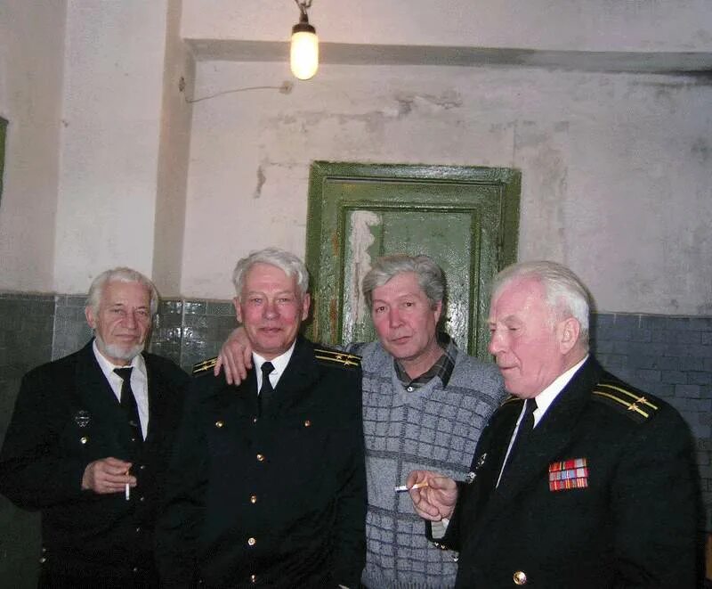 ломоносовский морской колледж военно-морского. морской колледж ломоносов. ломоносовский морской колледж вмф. ломоносовский военно морской колледж. ломоносовское мореходное училище.