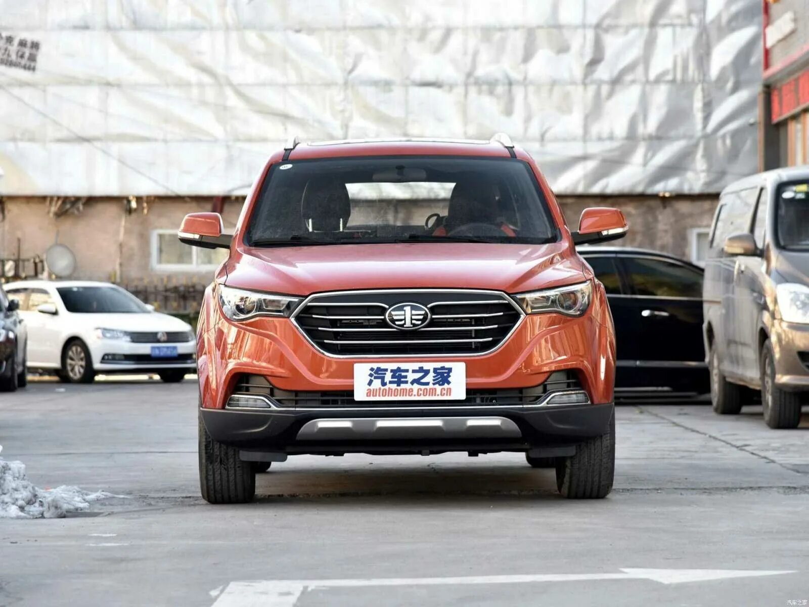 Спортейдж 5. Ниссан террано 2017. Надежные авто до 1000000. Faw besturn x40. Надежные авто до 1000000.