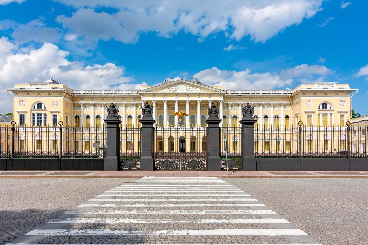 Михайловский дворец в Санкт-Петербурге. Государственный русский музей Санкт-Петербург. Государственный русский музей Питер. Государственный русский музей, Санкт-Петербург, 1895г..